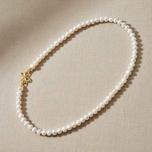 The Clover Pearl Strand