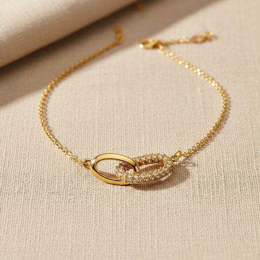 The Embrace Link Necklace